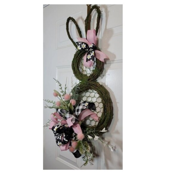Mossy Grapevine Bunny Wreath, Mossy Rabbit Wreath, Spring Easter Bunny Wreath - Picture 2 of 9
